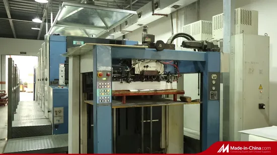 100% Recyclable Paper Printing Kraft Paper Gift Bag with Twist Handles 